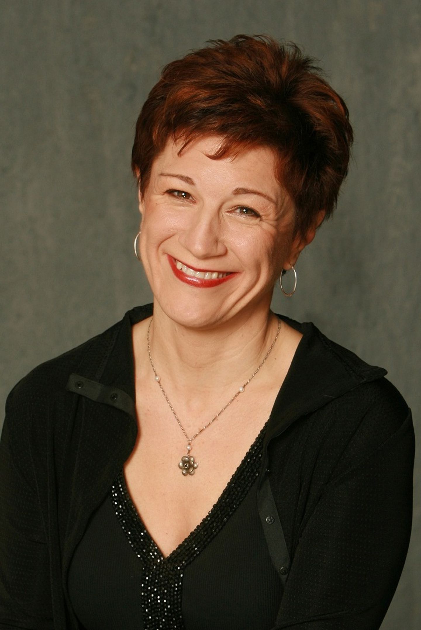 Lisa Kron Headshot