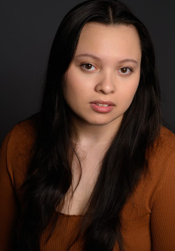 Annmarie Santos - Headshot