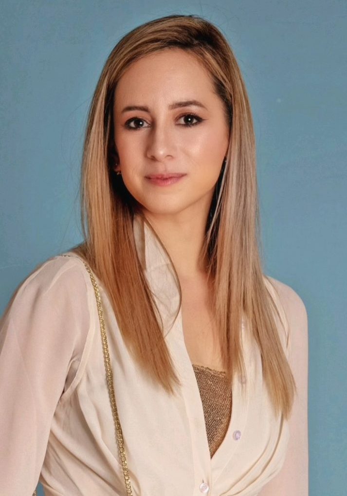 IMG_1488_Facetune_25-01-2021-07-47-02 - Lauren Wilson